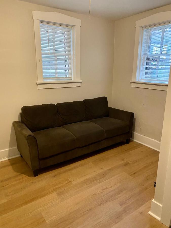 Lincoln Park Apartment With Backyard! Chicago Exterior foto
