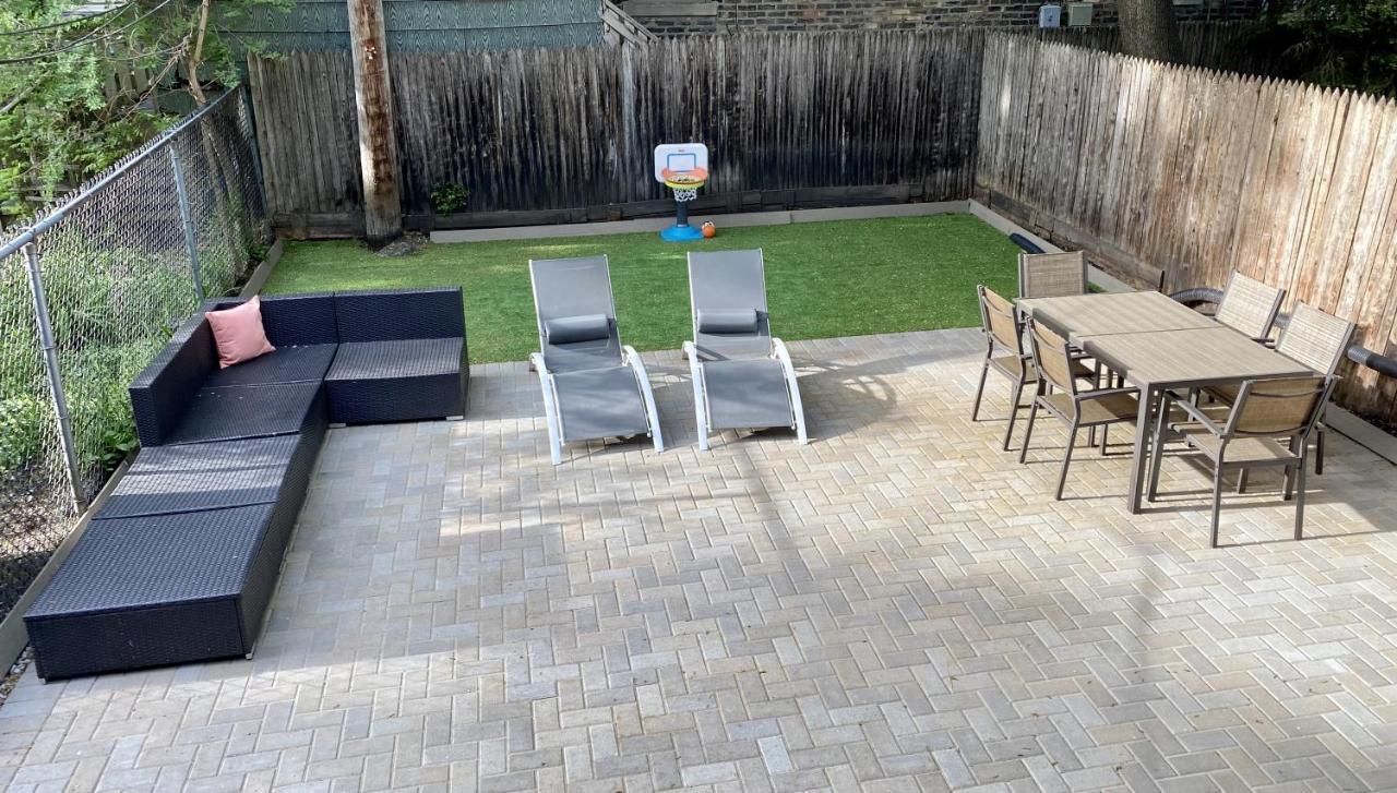Lincoln Park Apartment With Backyard! Chicago Exterior foto